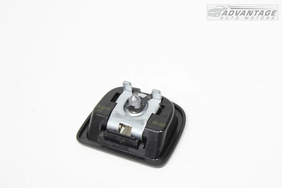 AUDI A3 2015-2024 8V MALETERO CARGA RED CUARTO PANEL GANCHO DE AMARRE OEM Foto 4 de 4