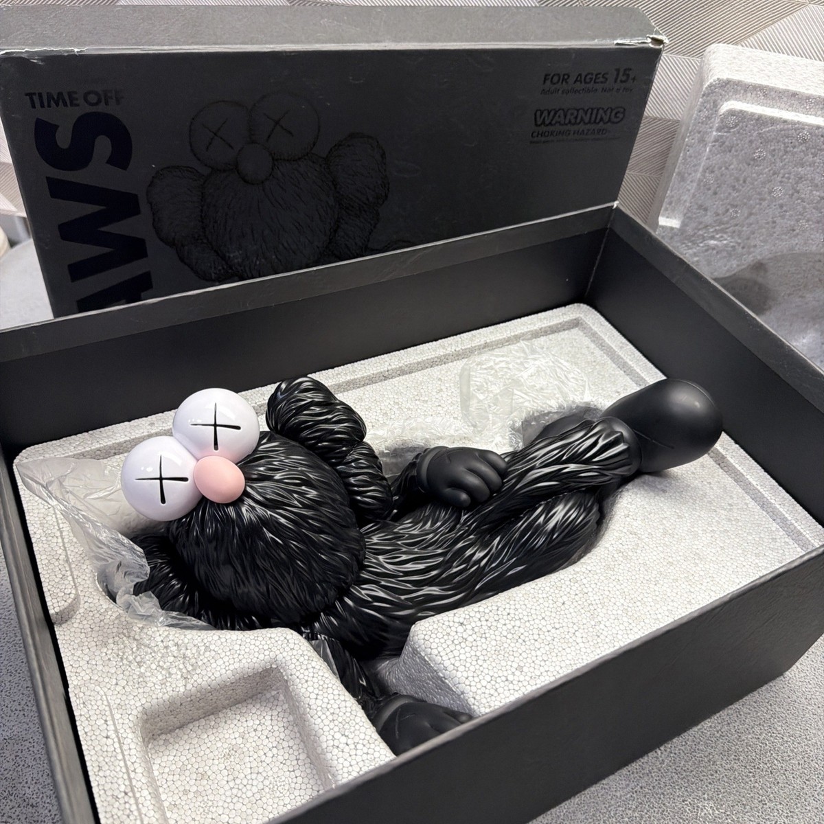 KAWS TIME OFF BLACK FIGURE (( NEW OTHER )) | eBay