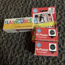 Sylvania Blue Dot Flash Cube /GE cubes 28 flashes - new in box