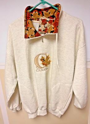 Vintage Maple Leaf  Collared 1/4 Zip Sweatshirt Sz M/M Cityscape Tag Canada 90s