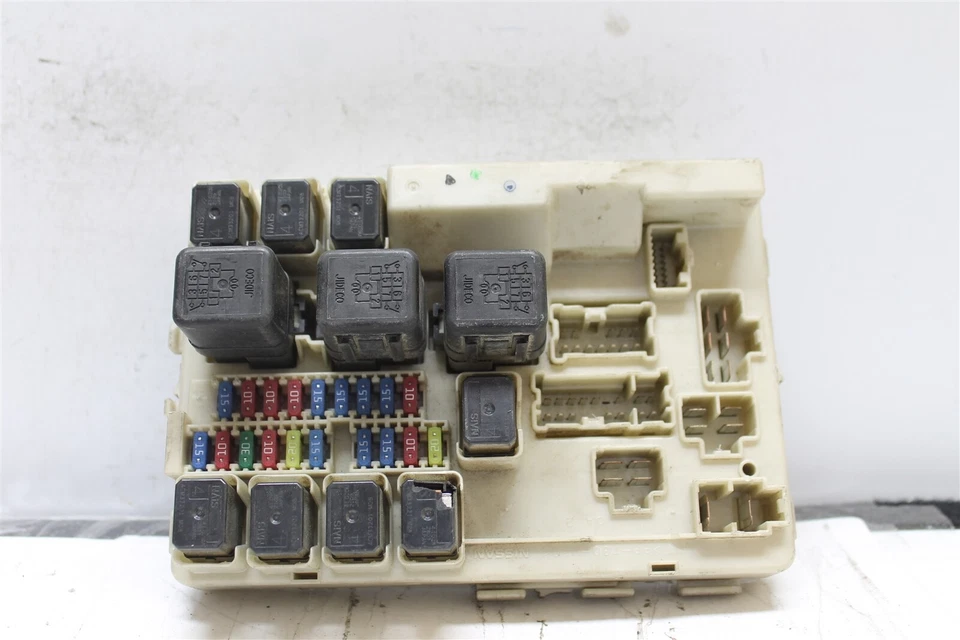 Unidade de relé caixa de fusíveis Nissan Maxima 2004-2006 284B7CK020 módulo 617 2K5-B4 - Imagem 4 de 4