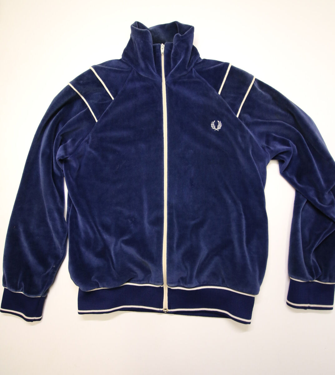 s-l1200.jpg s-l1200.jpg