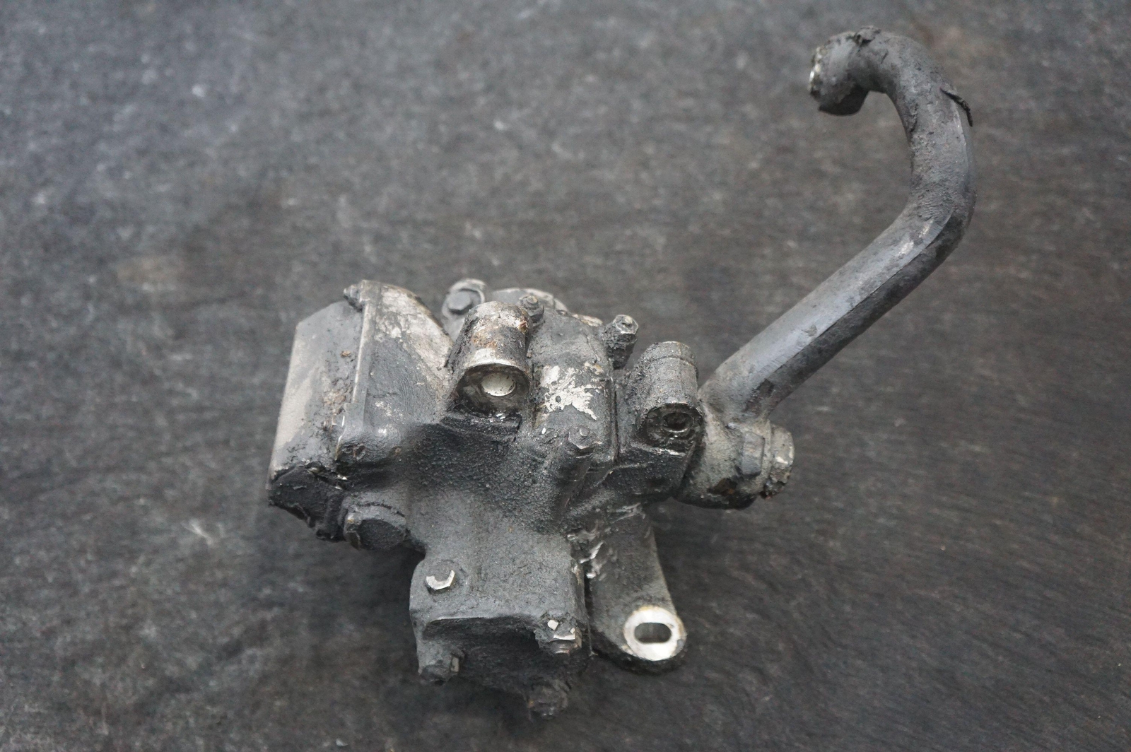 Auxiliary Steering Dampening Box OEM UR14526 Rolls Royce Silver Shadow 1973