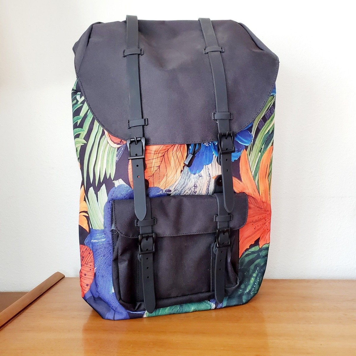 Herschel Little America Backpack Tropical Flowers Graphic Black 25L Travel  Bag