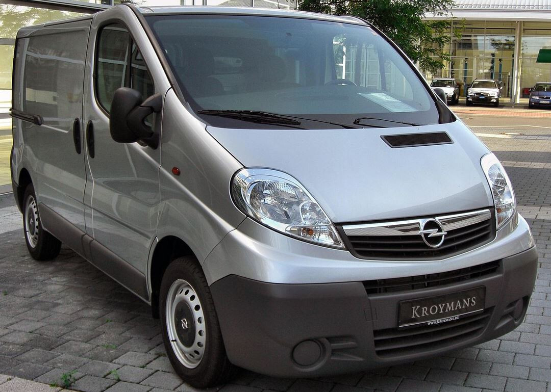 for Vauxhall Vivaro MK1 Van Bus Box 20012014 2pc Wind Deflectors Heko