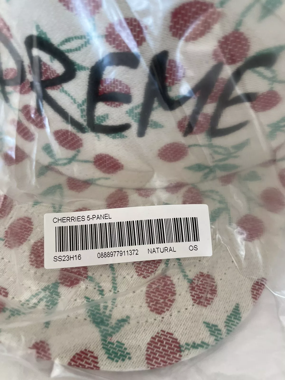 CHAPEAU SUPREME CERISES 5 PANNEAUX NATUREL NEUF SS23 SEMAINE 6