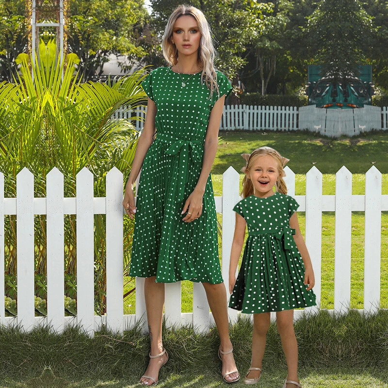 Summer Family Matching Outfits Mommy and Daughter Clothes Family Look Dress  Mother Daughter Dress - China Baby Dress and Kids Clothing price