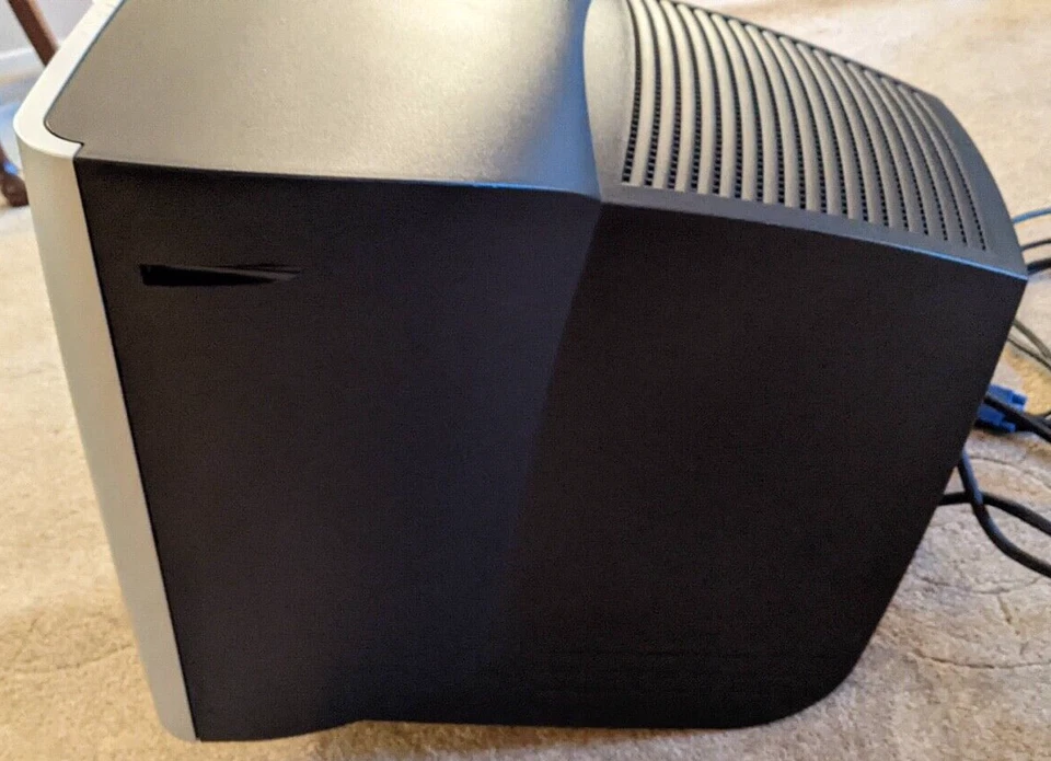 HP Hewlett Packard S9500 Compaq  19'' Inch CRT Monitor - Black / Silver - Read!! - Image 3 of 4