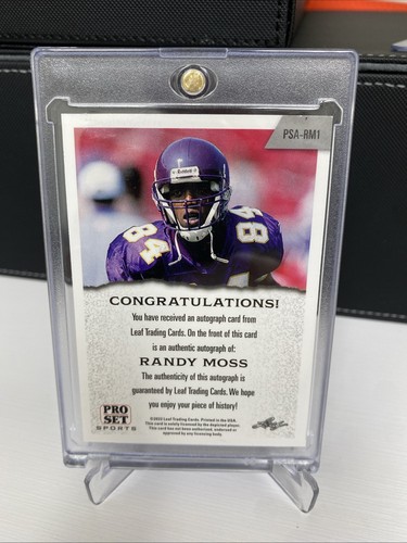 Randy Moss Auto Minnesota Vikings 2022 Leaf Pro Set - 1/4 Purple Color Match - Picture 2 of 2