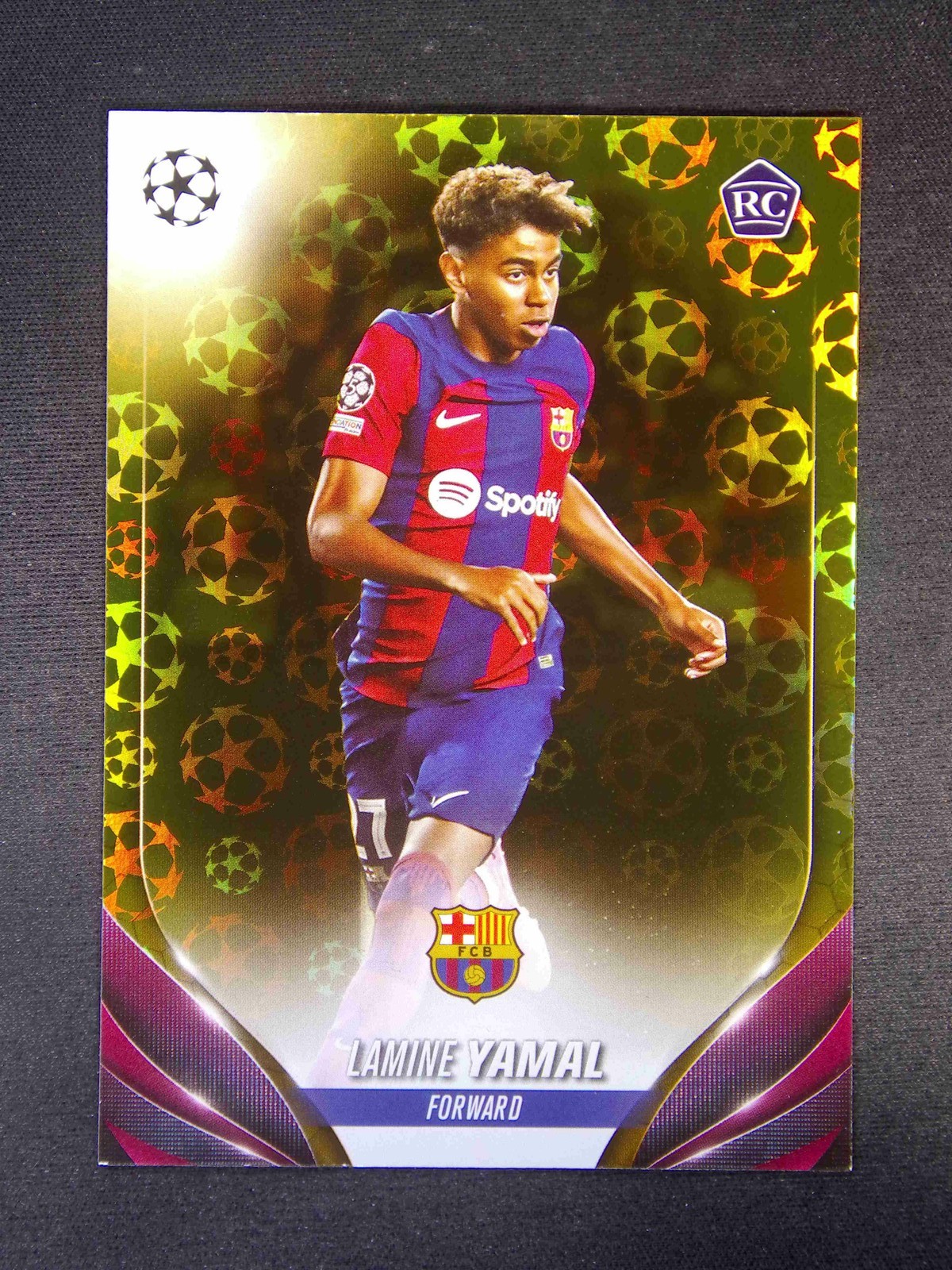 2023-24 Topps UEFA Lamine Yamal #64 RC Rookie Gold Starball Foil