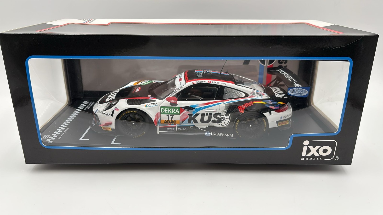 IXOLEGT18051 Ixo Porsche 911 GT3 R ADAC GT-Masters 2020 1/18