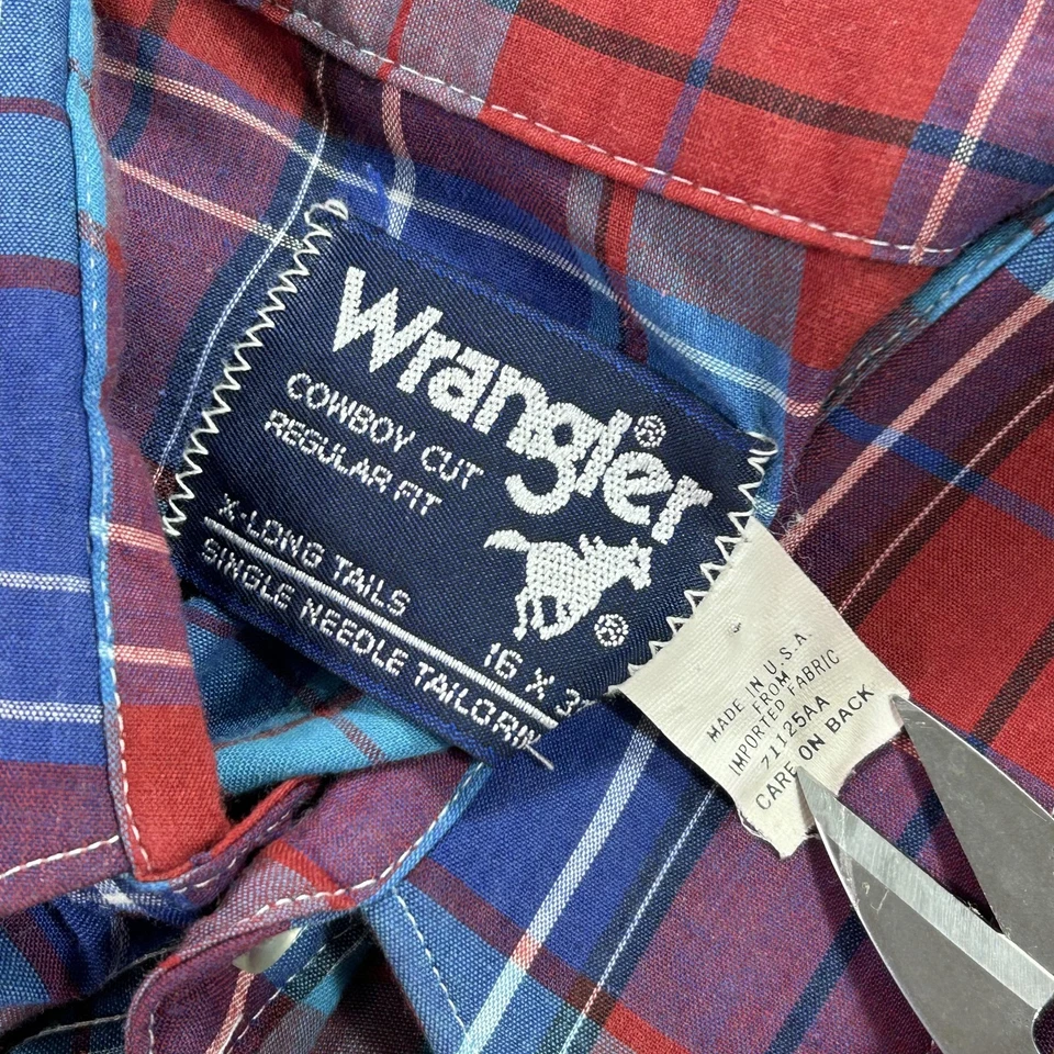 VINTAGE Wrangler Cowboy Cut Shirt Mens 16x34 Plaid Western Pearl Snap Made USA - Image 4 of 4