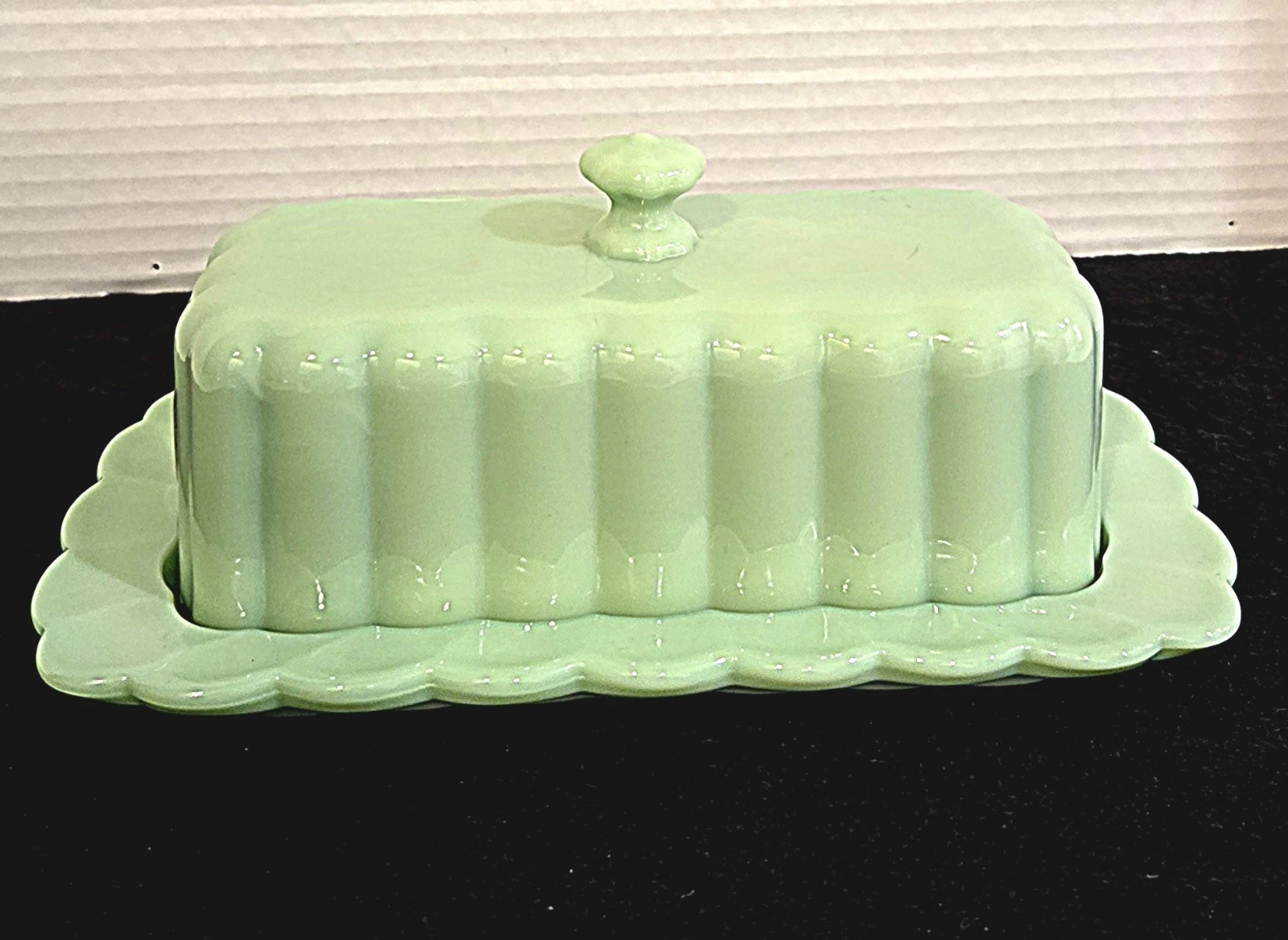 The Pioneer Woman Timeless Beauty Jadeite Butter Dish W/ Lid NWOT