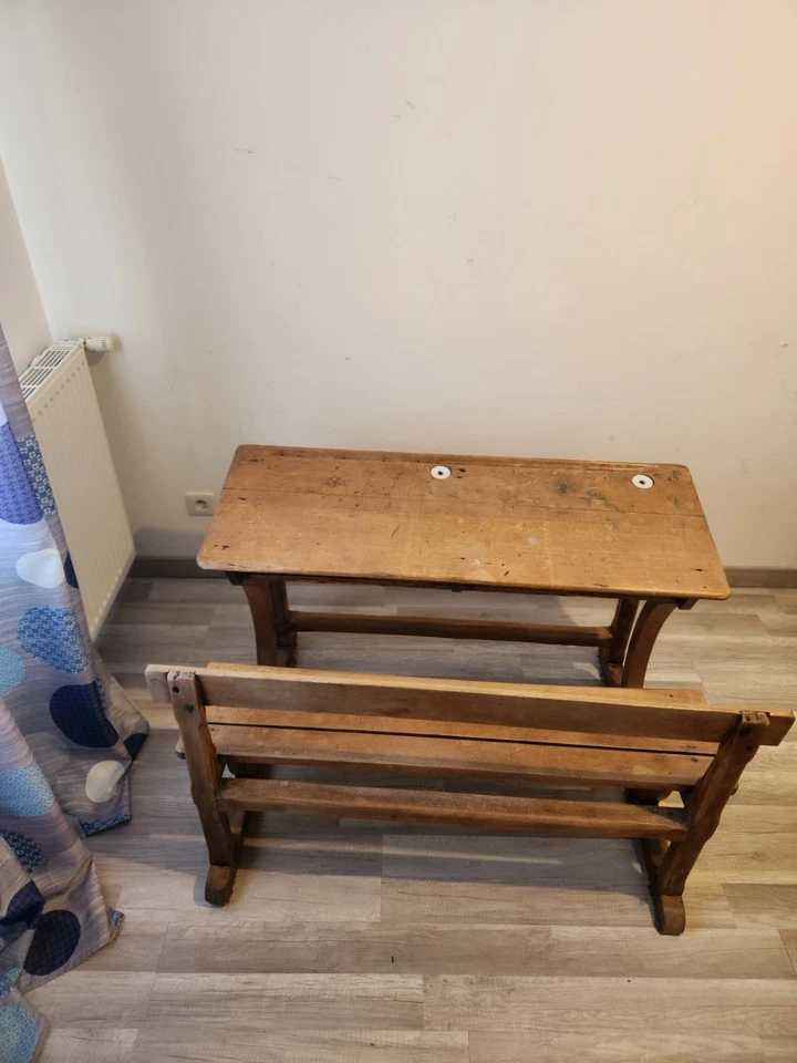Pupitre d'écolier ancien en bois 2 places - Photo 4/4