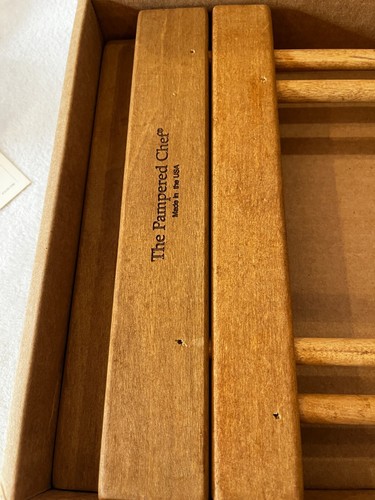 NEW Pampered Chef Stoneware Wooden Trivet #2130 & Original Box Made In USA NEW - Picture 11 of 12