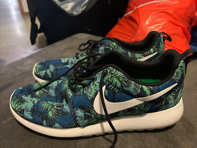 Nike Roshe One Blue Green Camo Size