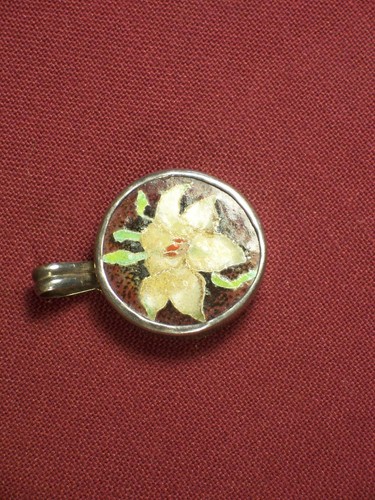 Antique Enamel Pendant Charm Lily Flower - Picture 6 of 12