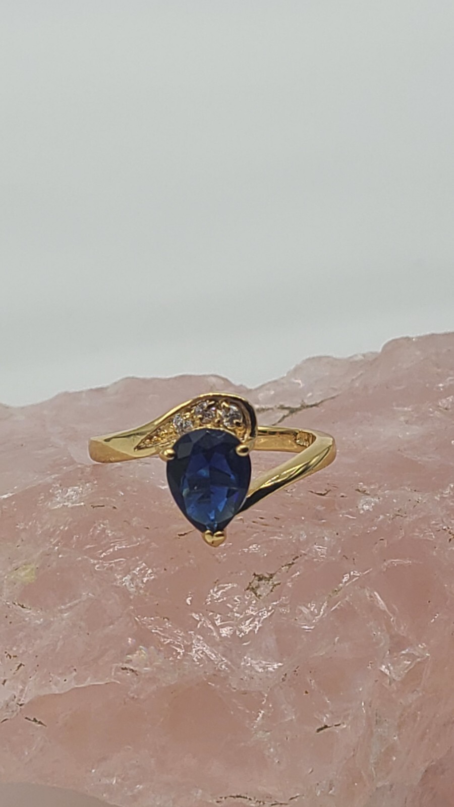 Picture 1 of 6