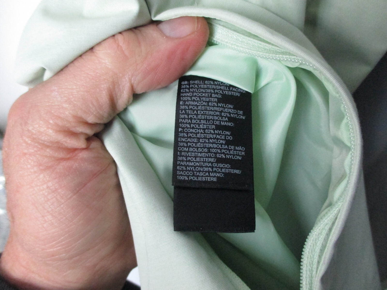The North Face Rain Jacket Nylon/Poly Shell coat … - image 16
