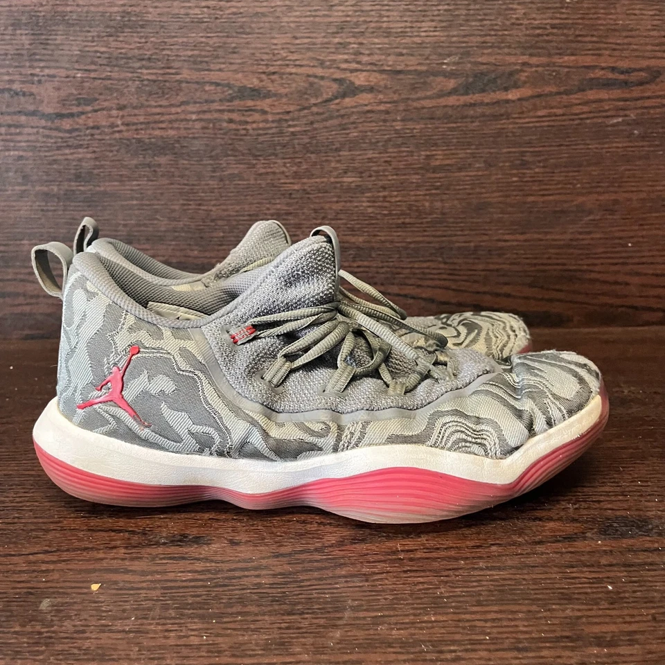 Мужские кроссовки Jordan Super.Fly 2017 размер 11 волчий серый спортзал красные туфли AA2547-004 - Изображение 2 из 4