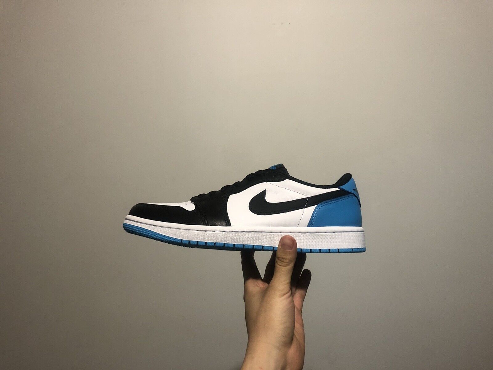 Picture 2 of 10