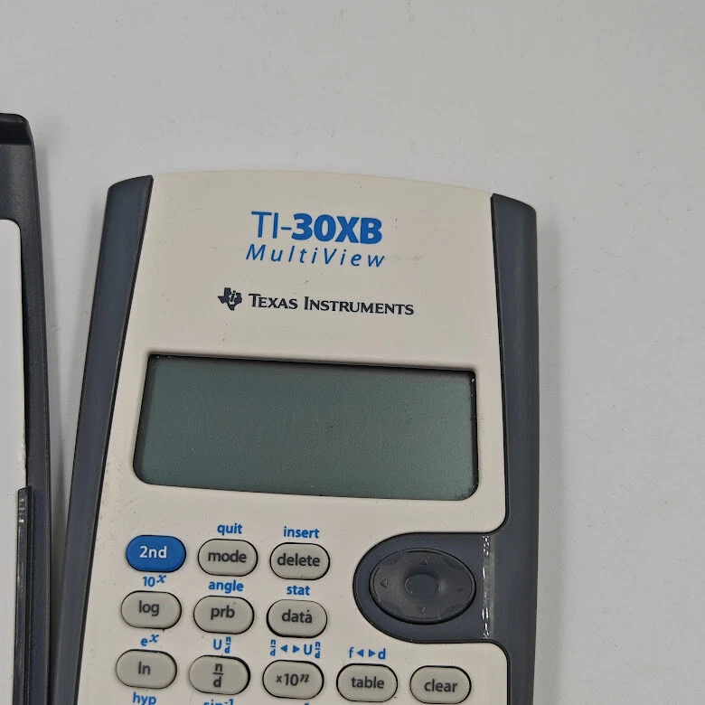 Texas Instruments Rechner - Arbeit, Zeichen der Verwendung, Inklusive Abdeckung - Bild 2 von 4