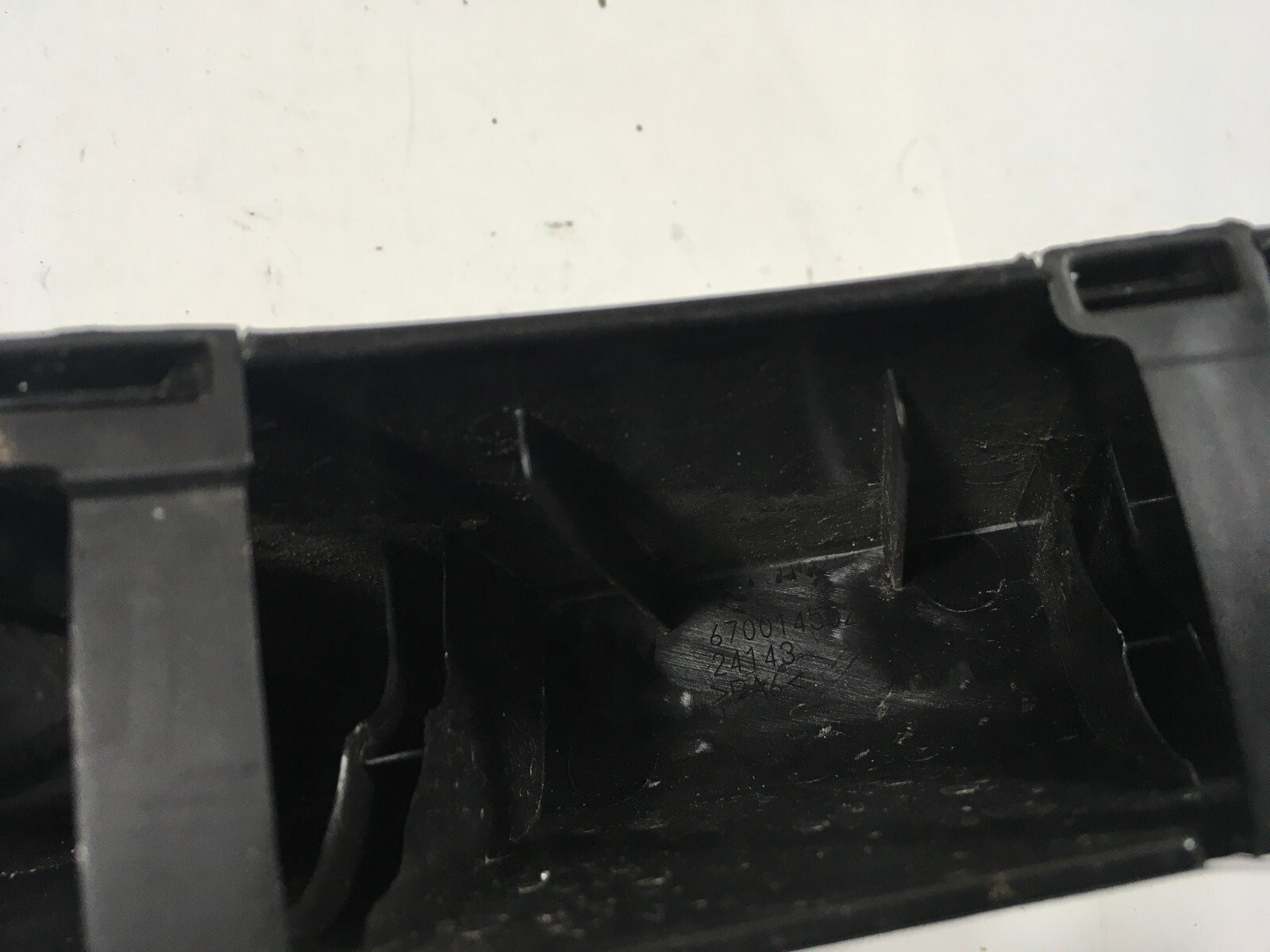 Maserati Ghibli 2014-2017 Left Engine compartment lid hinge