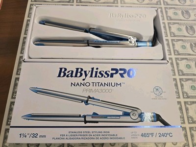 BaBylissPRO Nano Titanium Prima3000 1¼'' Ionic Flat Iron | BNT3000TUC