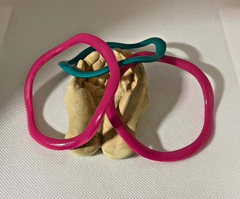 1980s Style Neon Pink & Teal Plastic Bracelet Set of 3