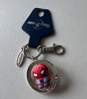 NEU Universal Studios Marvel Spider-Man drehender Schlüsselanhänger drehbare Etiketten selten