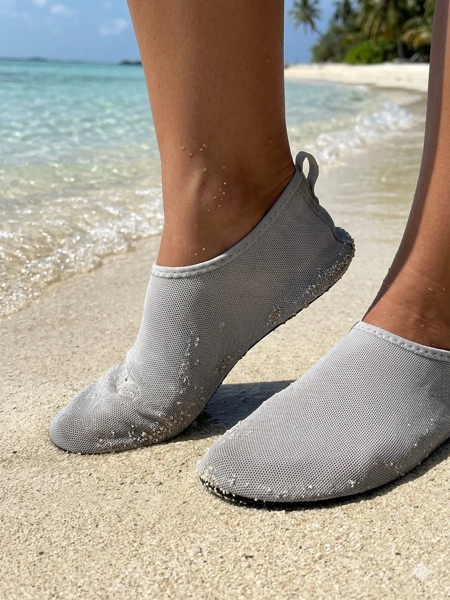Water Shoes for Unisex Barefoot Quick-Dry Aqua Socks Slip-on for Beach Swim Surf
Opens in a new wind