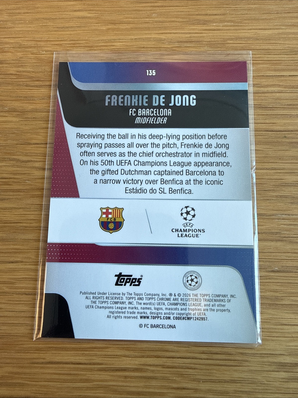 2025-26 Topps Chrome UCC Barcelona Frenkie De Jong Green Geometric /99 view 3