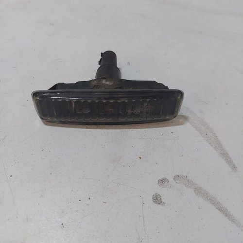 BMW 5 Touring E39 Kotflügelblinker vorne rechts 9407958 3.00 Diesel 34306714