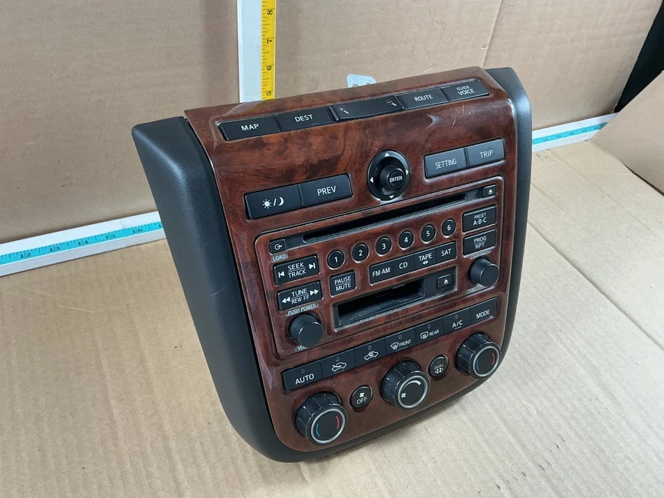 2004-2005 Nissan Murano Dash Radio Receiver AC Heater Climate Control Panel OEM - Image 3 of 4