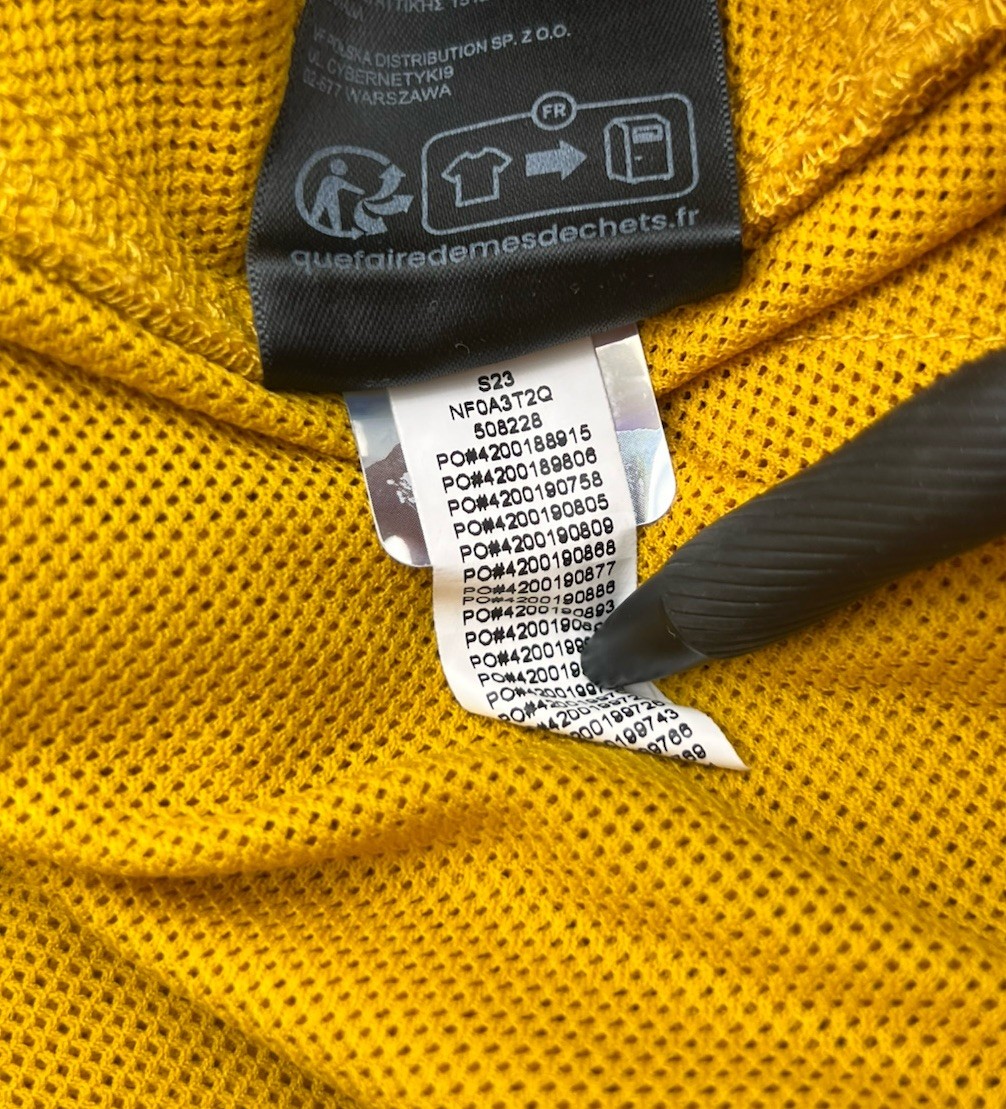 The North Face Shorts Men 38 Yellow Rolling Sun Flashdry Pockets Hiking NF0A3T2Q thumbnail 14