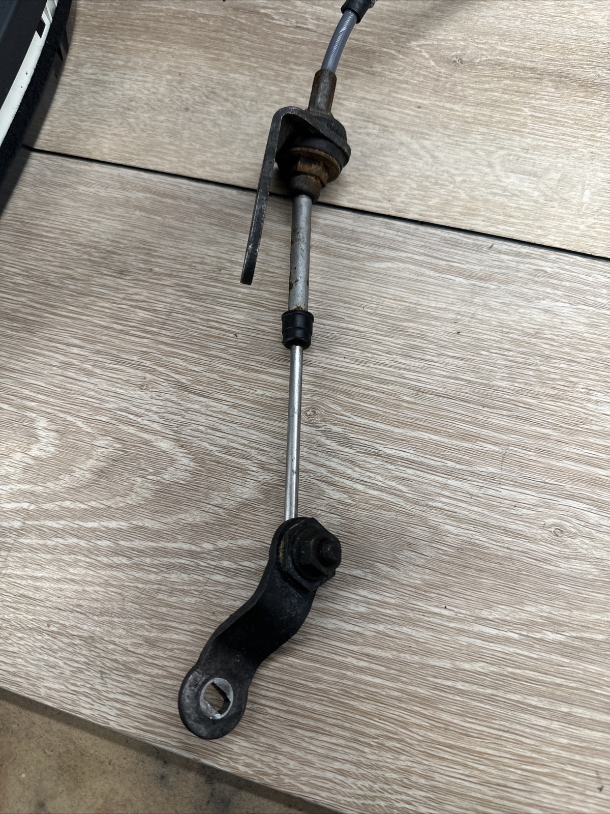 04-18 Maserati GranTurismo GranCabrio Floor Shifter Gear Shift Selector OEM