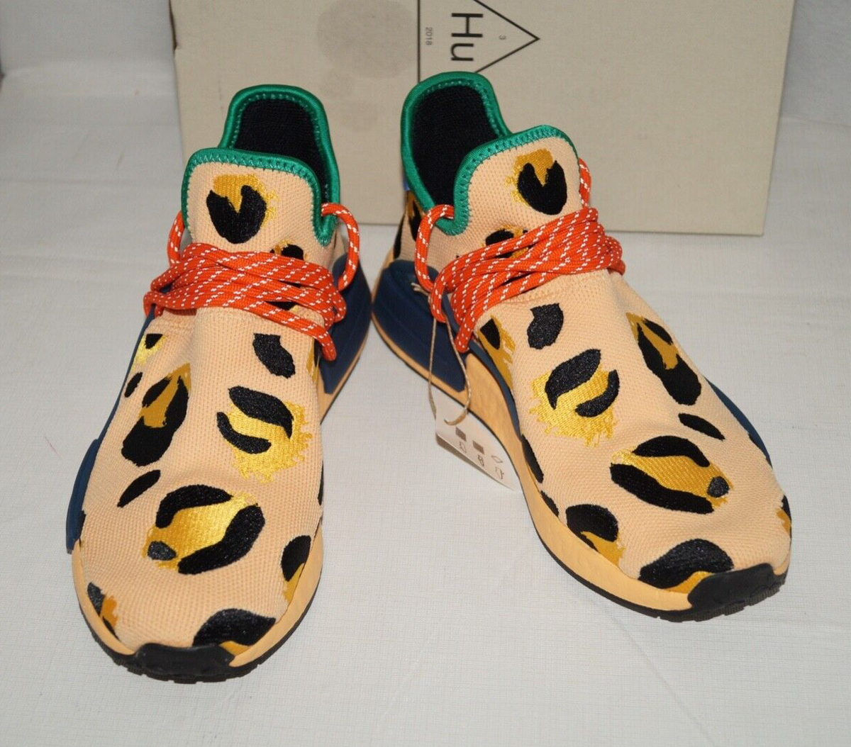NWOB Authentic ADIDAS HU NMD PULAMB Pharell Williams Men