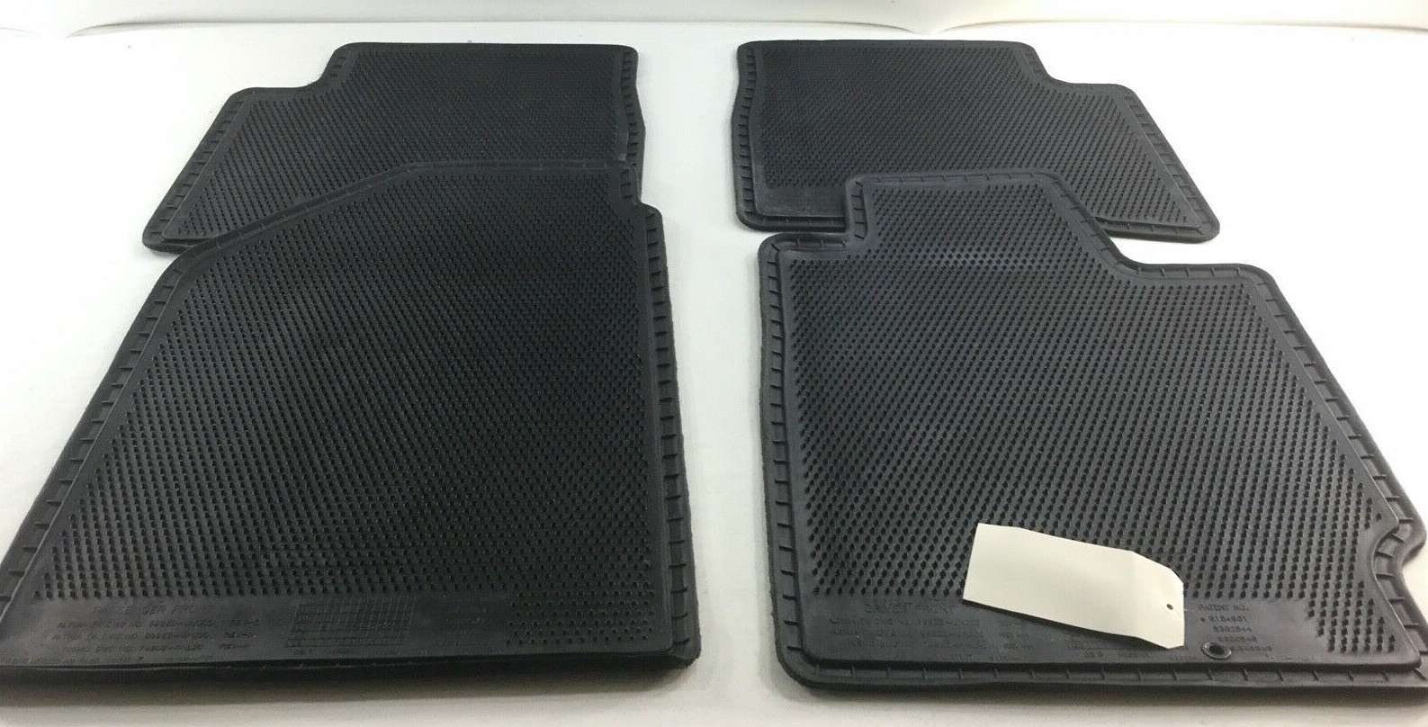 999E2US000CH Nissan Altima Floor Mats 4Piece Set NEW OEM
