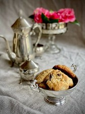 Artisan Organic Chocolate chip cookies. Glute...