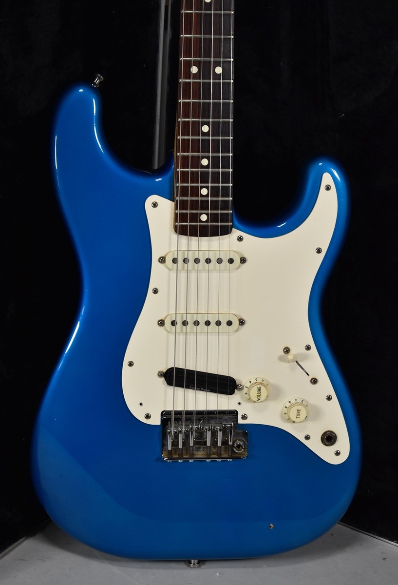 ギター FenderHybridII Stratocaster GunlBlue ギター FenderHybridII Stratocaster GunlBlue Squier by Fender