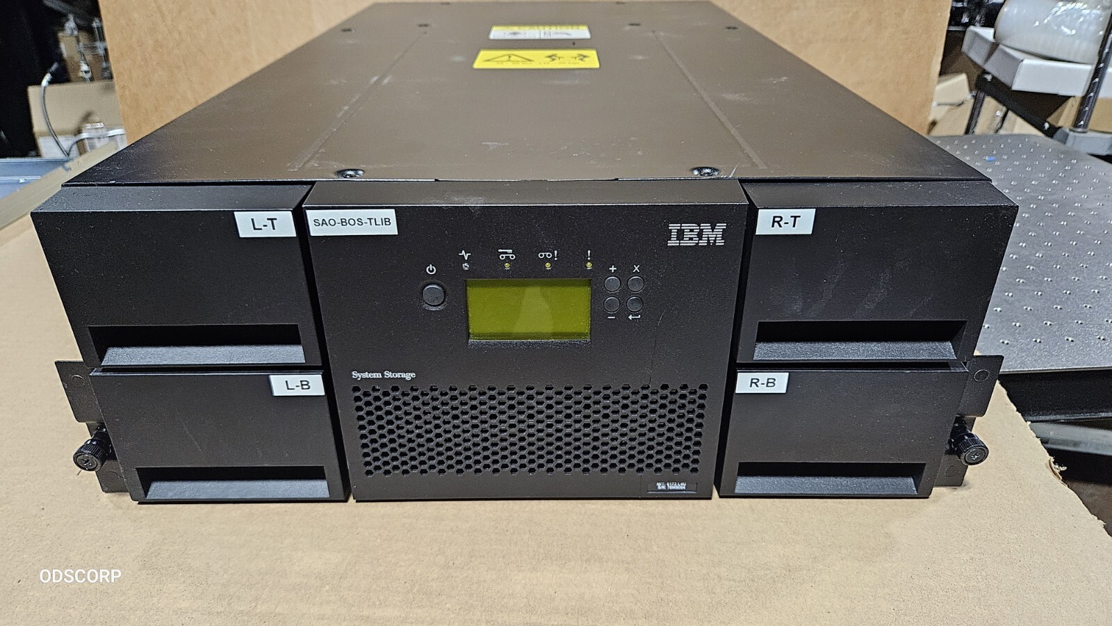 IBM TS3200 Tape Library 3573-L4U FC, Path Failover, No drives