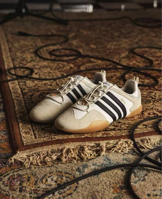 adidas Originals BAD BUNNY BALLERINA JQ9229 Off White Core