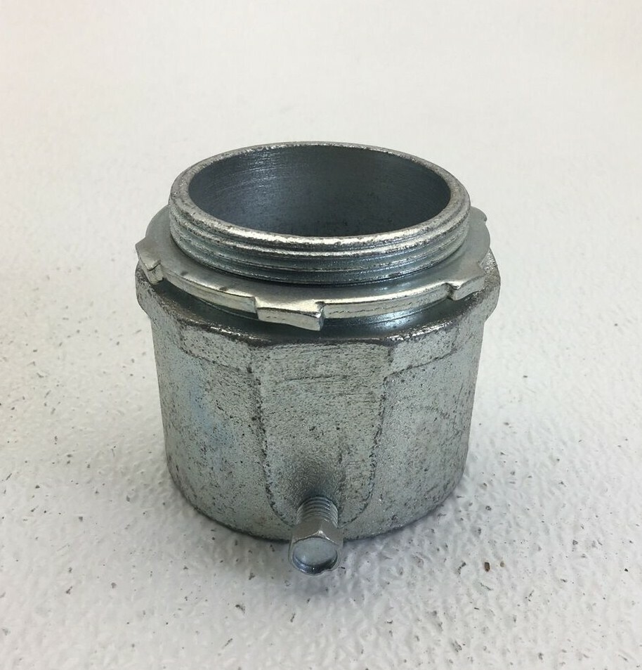 RSC200 EFCOR 2" SET SCREW RIGID CONNECTOR - THREADLESS