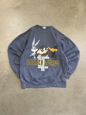 90s Warner Bros Looney Tunes sweatshirt Bugs Bunny, Taz, and Daffy Duck graphic