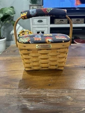 Longaberger 1997 Dresden Tour Basket W/Fabric Lid. 