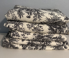 5 Waverly Garden Room Wellington Terrace Drapery curtains 40 62 x 80 Black Cream