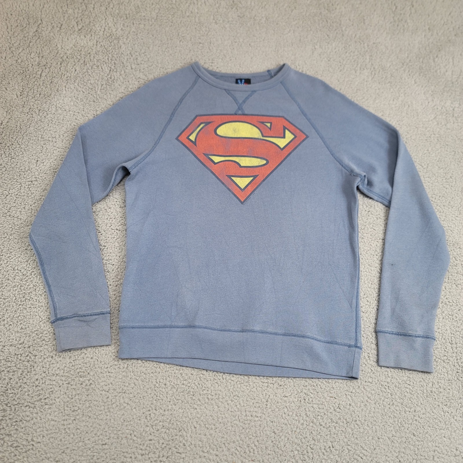 Vintage Junk Food Superman Sweatshirt Men's L Blue Raglan Soft Crewneck Made USA