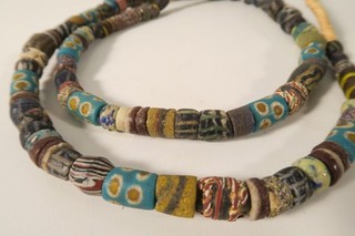Alte Krobo Glasperlen Powa IT88 7 15mm Old Krobo Glass African Beads Ghana A5