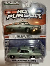 Greenlight Hot Pursuit 1967 Chevrolet Biscayne Glendale Wisconsin Series 18 LE