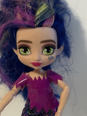 Mattel- Cave Club Lumina Doll (2020)